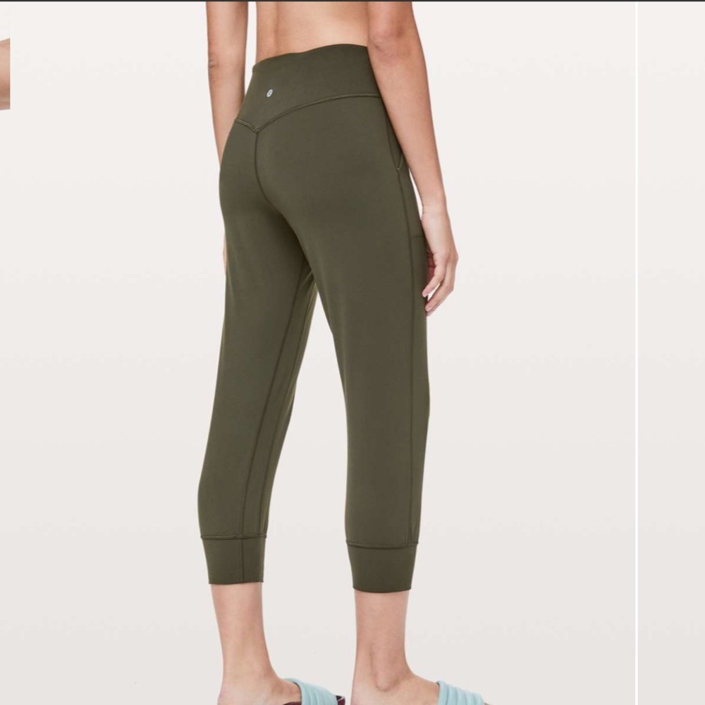 lululemon Align Jogger Crop
